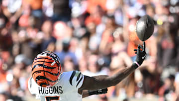 而在与泰国 而在与泰国