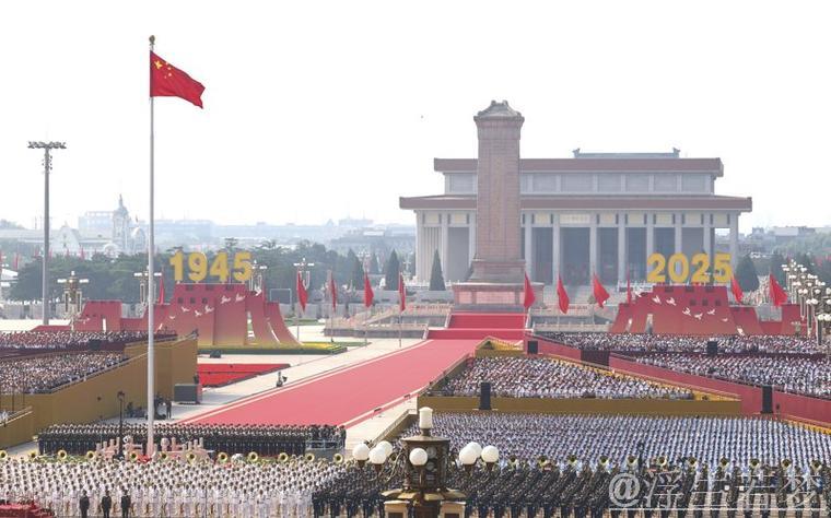 庆祝中国人民抗日战争暨世界反法西斯战争胜利80周年大会在京举行 天安门广场举行庄严阅兵仪式 庆祝中国人民抗日战争暨世界反法西斯战争胜利80周年大会在京举行 天安门广场举行庄严阅兵仪式